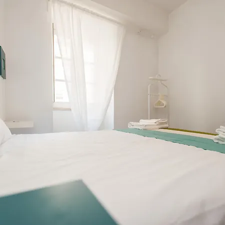Apartment Shortstayflat Cute Bica Lisbon